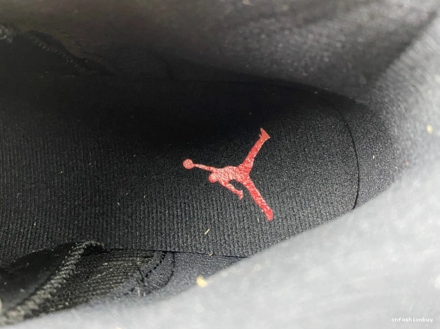 Game 130690-002 Flu (2016) Retro Jordan 12 0730